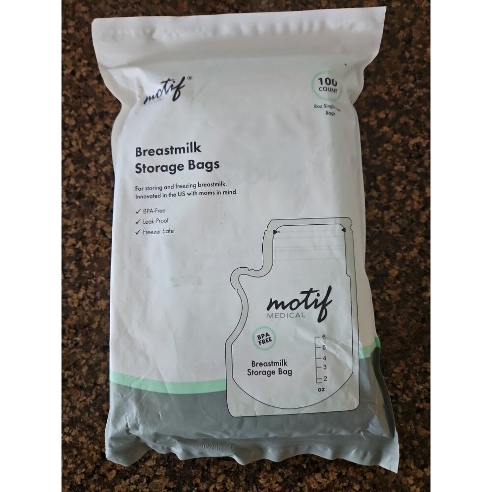Motif Medical Breast Milk Storage Bags 8oz Single Use Bags 100 count BPA-FreeNEW